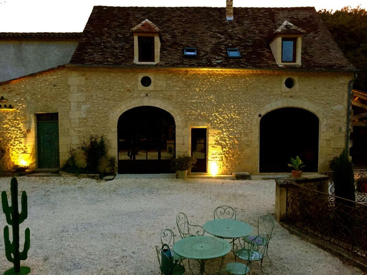 Gite Du Manoir Le Roc Couze-et-Saint-Front Exteriér fotografie